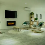 Le Petit Paradis